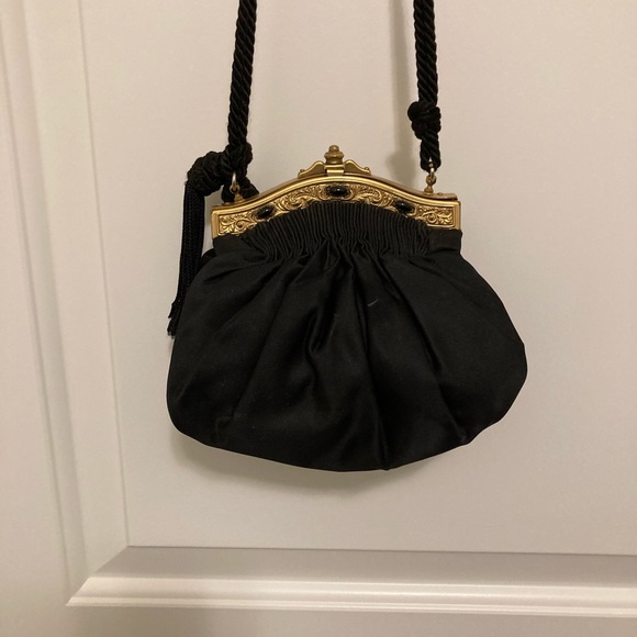 Antique brass evening purse - Picture 3 of 9